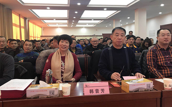 萊工.jpg 萊工.jpg